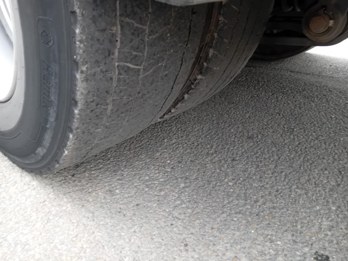 Autocarro furgonato Renault Gamme D 280.19