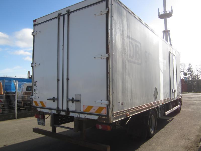 Autocarro furgonato Renault Midlum 220.16 DXI