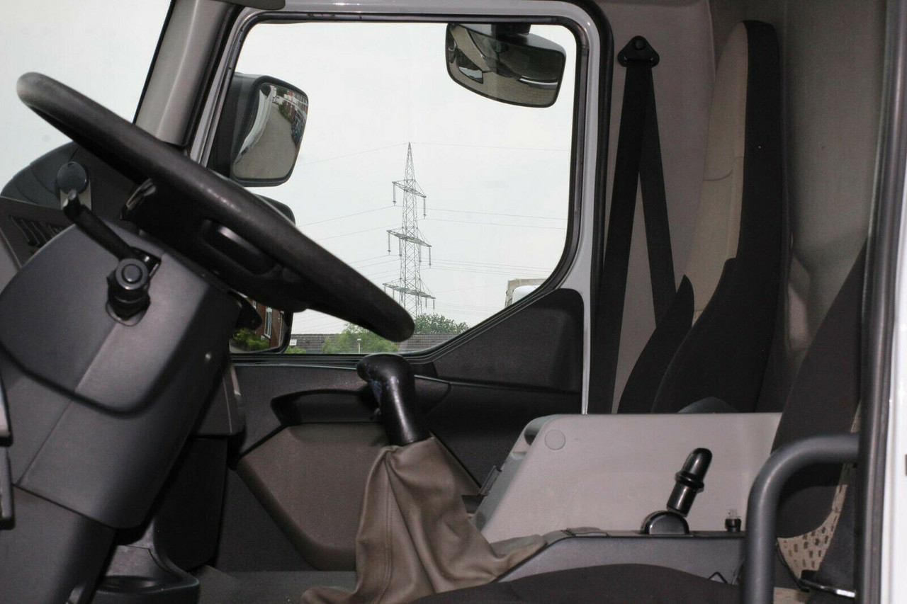 Autocarro furgonato Renault Premium 270 DXi EURO 5   Koffer 8,5m   Rolltor