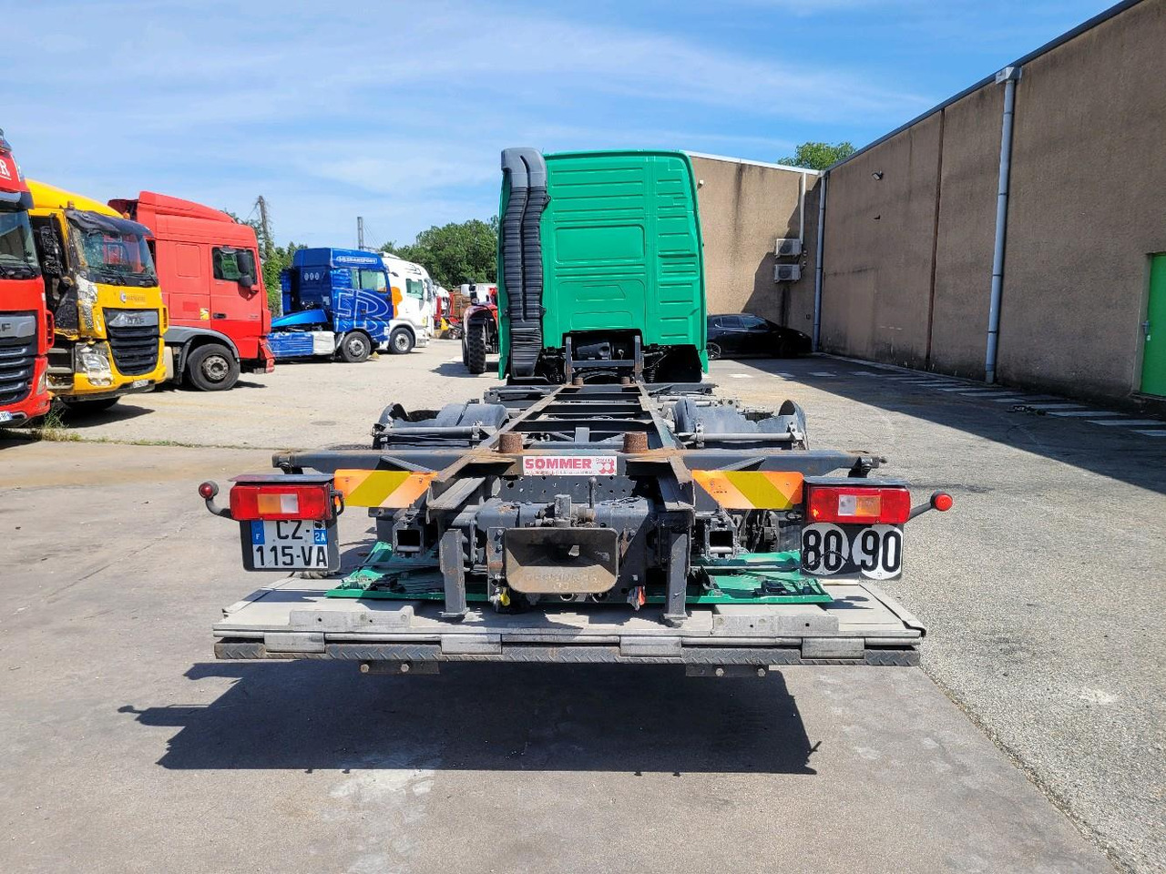 Autocarro portacontainer/ Caisse interchangeable VOLVO FH12 420 GLOBETROTTER