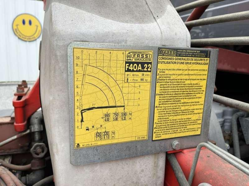 Autocarro ribaltabile Iveco GRUE TECTOR 130E18