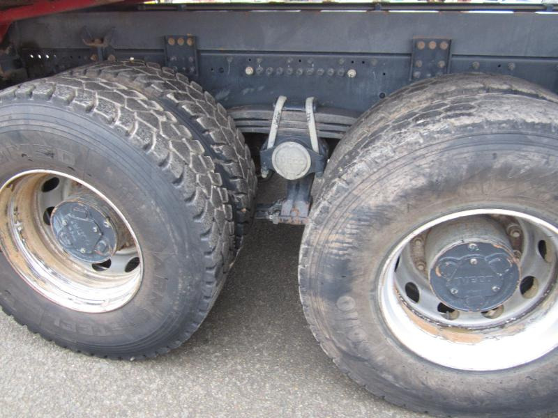 Autocarro ribaltabile Iveco Stralis 420