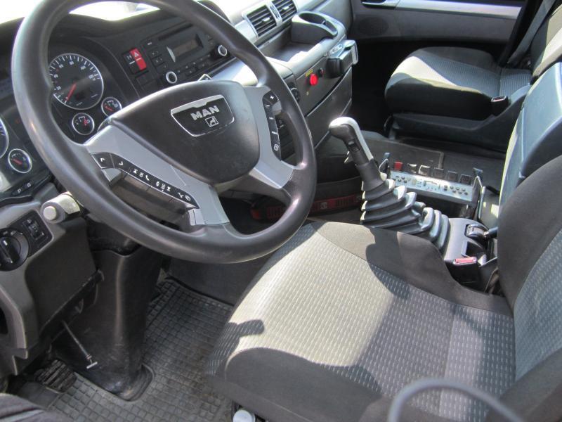Autocarro ribaltabile MAN TGS 26.320