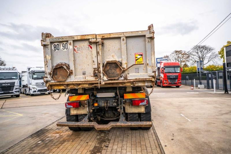 Autocarro ribaltabile MAN TGS 35.360 BB