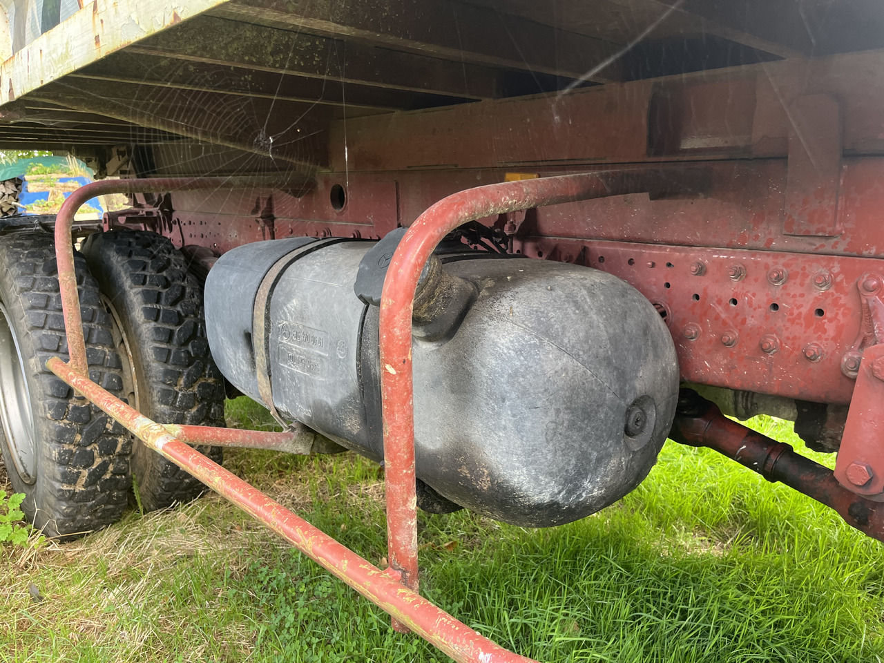 Autocarro ribaltabile MERCEDES-BENZ 1314 benne 4x4