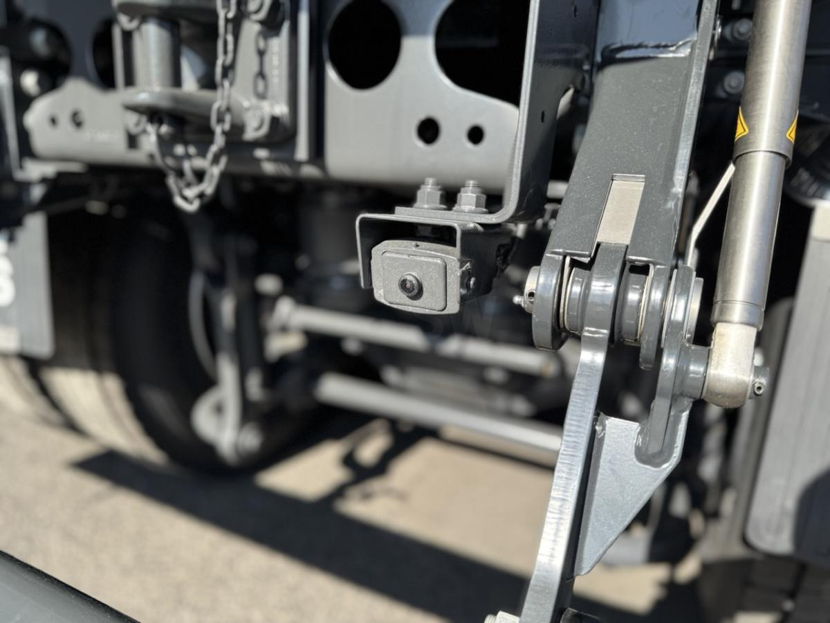 Autocarro ribaltabile Mercedes 4145K