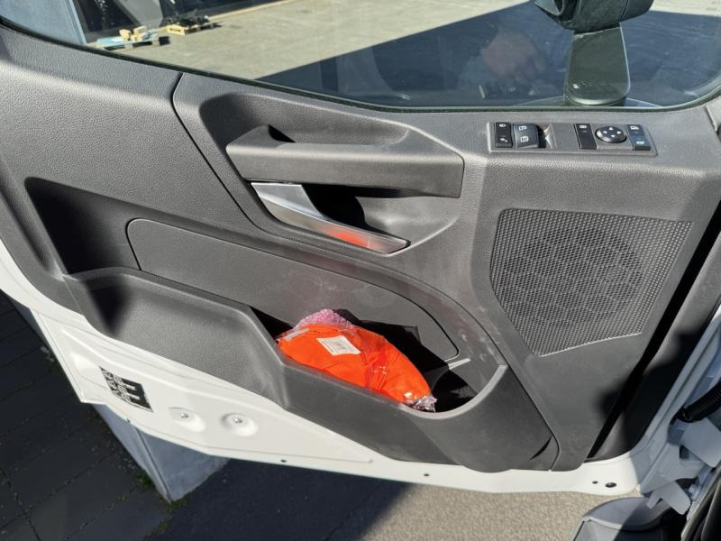 Autocarro ribaltabile Mercedes 4145K