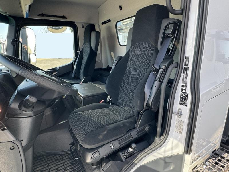 Autocarro ribaltabile Mercedes 4145K