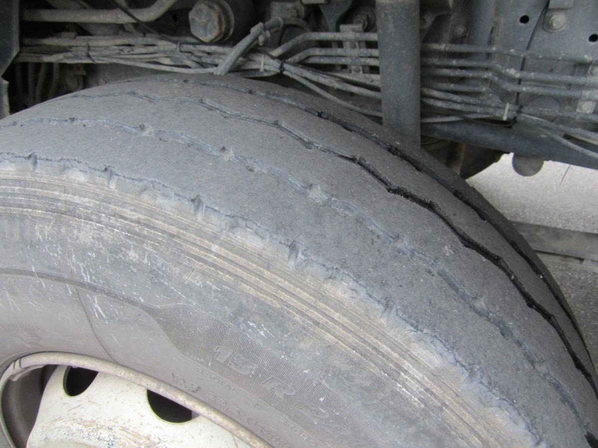 Autocarro ribaltabile Mercedes Axor 3240