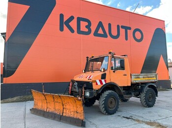 Autocarro ribaltabile Mercedes-Benz UNIMOG 424 4x4 SNOWPLOW