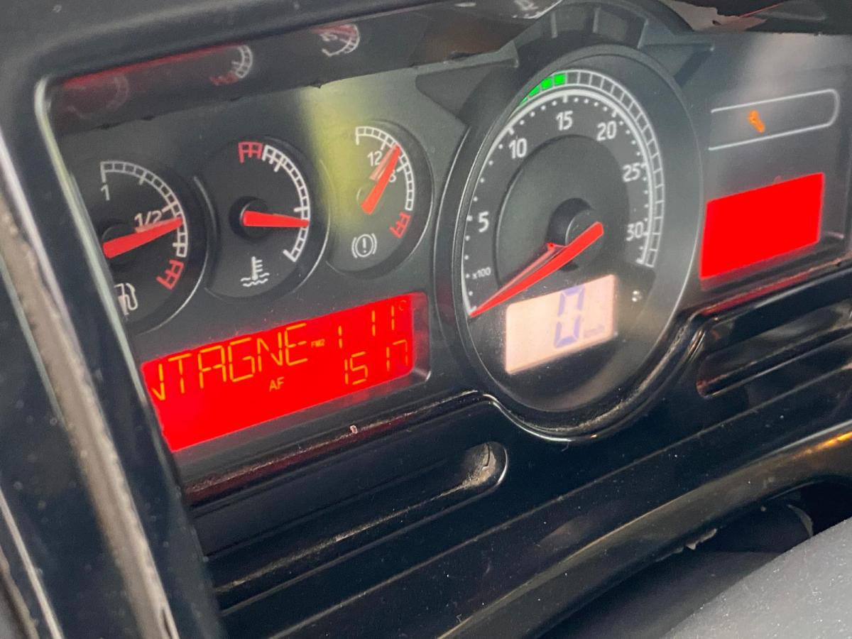 Autocarro ribaltabile RENAULT KERAX 8x4 520 BIBENNE CIF GRUE CORMACH