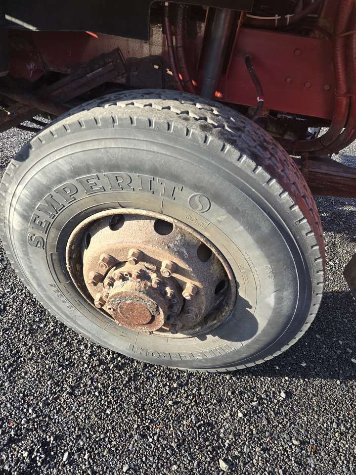 Autocarro ribaltabile Renault G300 / 4x4