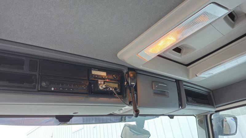 Autocarro ribaltabile Renault Gamme C 450