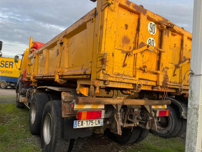 Autocarro ribaltabile Renault Kerax 370 DCI