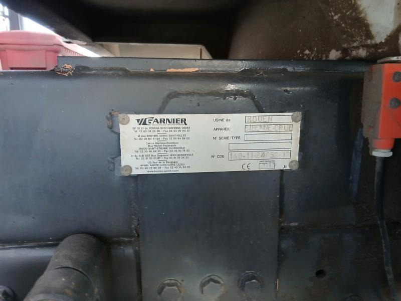 Autocarro ribaltabile Renault Kerax 380 DXI