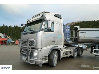 Autocarro ribaltabile Volvo FH540
