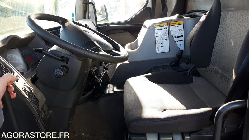 Autocarro scarrabile *CAMION AMPLIROLL 26T