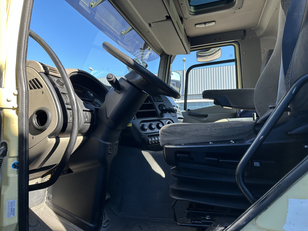 Autocarro scarrabile DAF