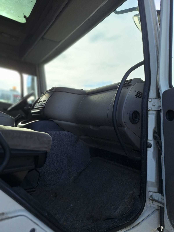 Autocarro scarrabile DAF CF