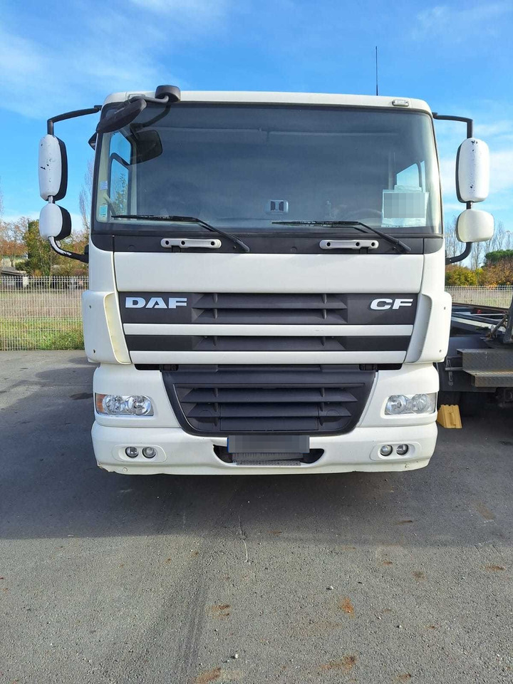 Autocarro scarrabile DAF CF