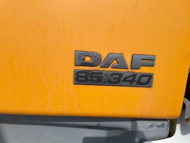 Autocarro scarrabile DAF CF85 340
