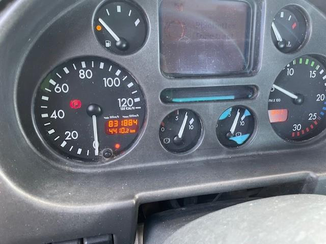 Autocarro scarrabile DAF CF85 340