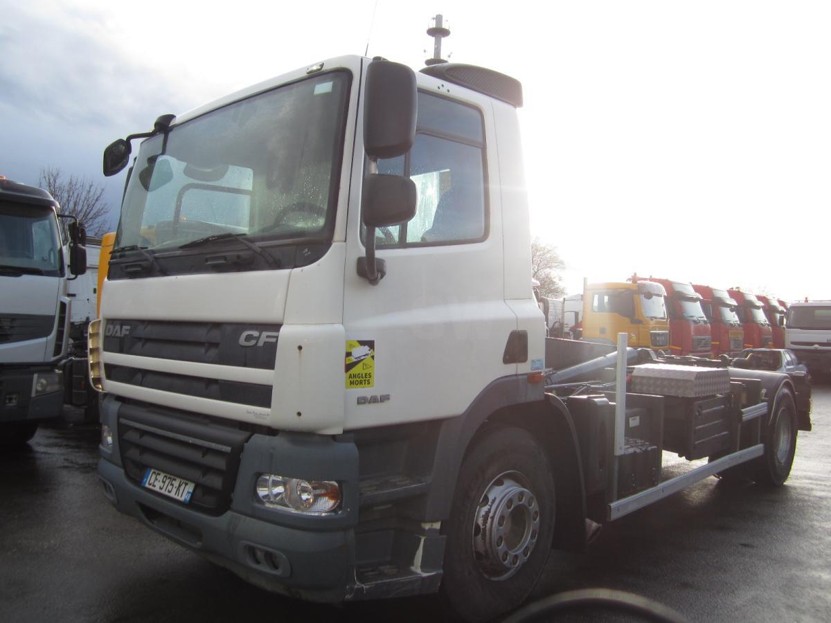 Autocarro scarrabile DAF CF85 360