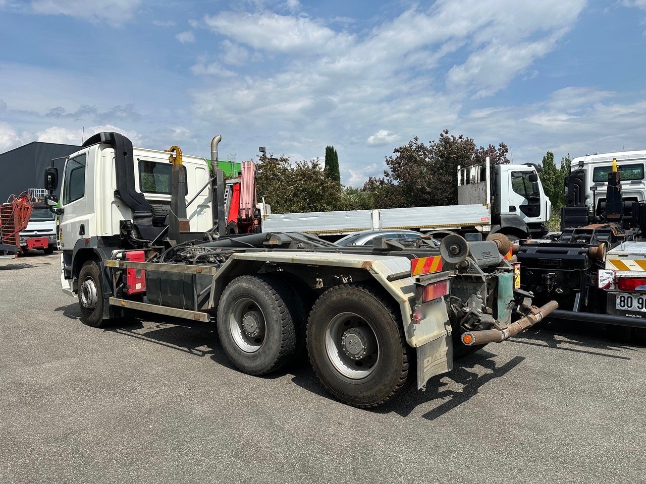 Autocarro scarrabile DAF CF 85.360