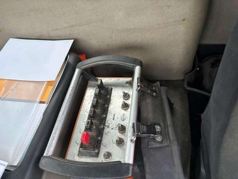 Autocarro scarrabile DAF GRUE 85.410 6X4