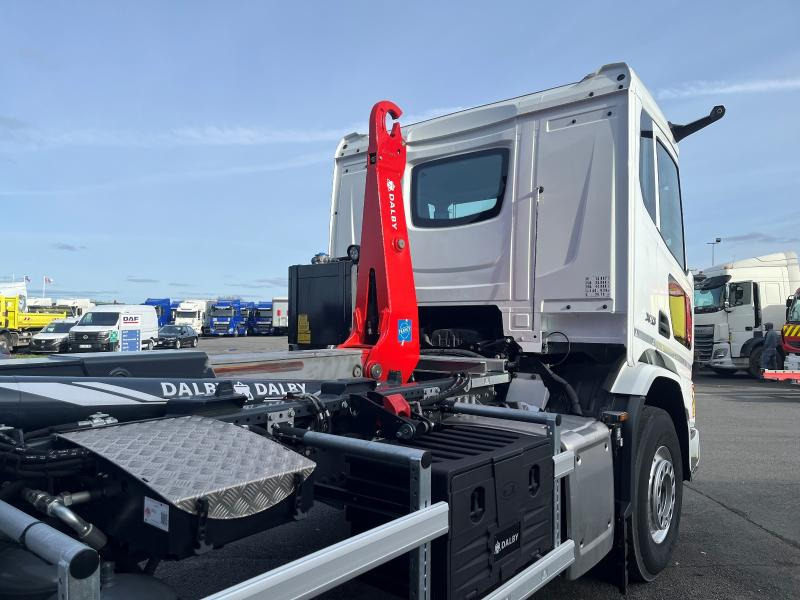 Autocarro scarrabile DAF XD 450 FAN