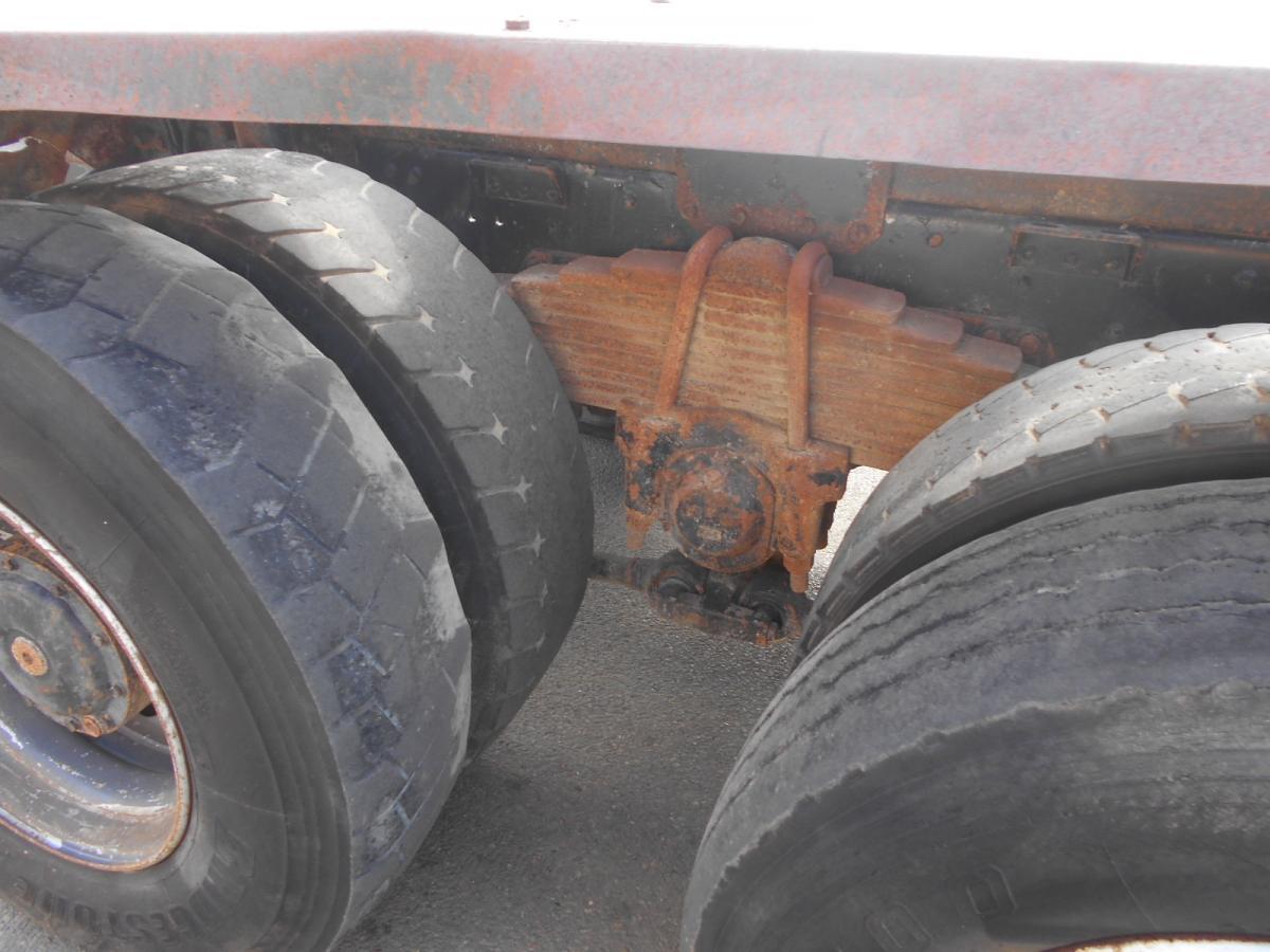 Autocarro scarrabile MAN 32.322