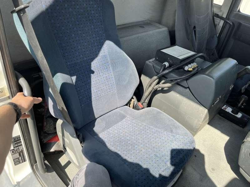 Autocarro scarrabile MAN TGA 35.440 8X4