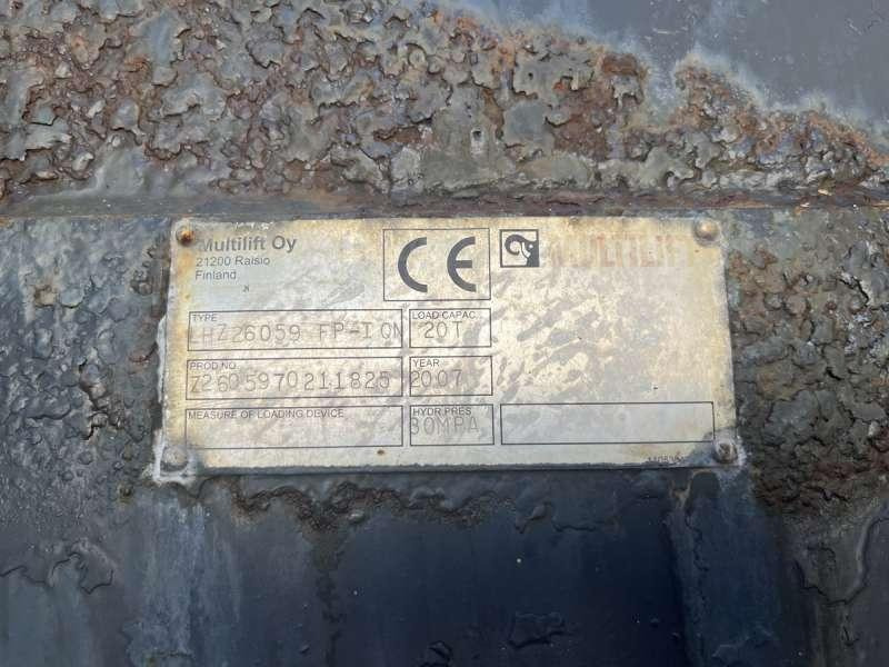 Autocarro scarrabile MAN TGA 35.440 8X4