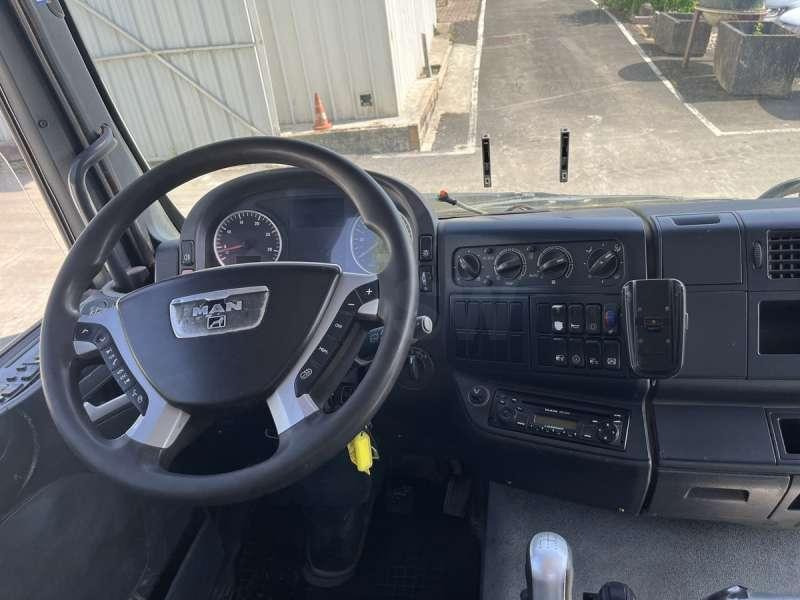 Autocarro scarrabile MAN TGA 35.440 8X4