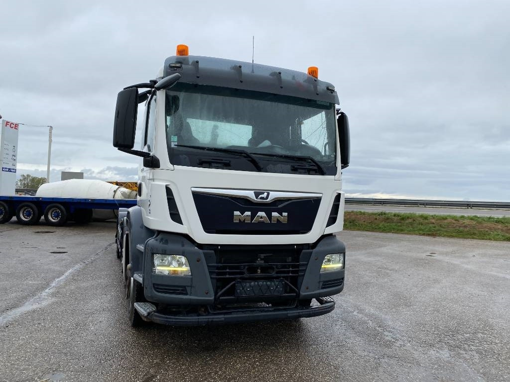 Autocarro scarrabile MAN TGS 35.460/RETARDER /DALBY