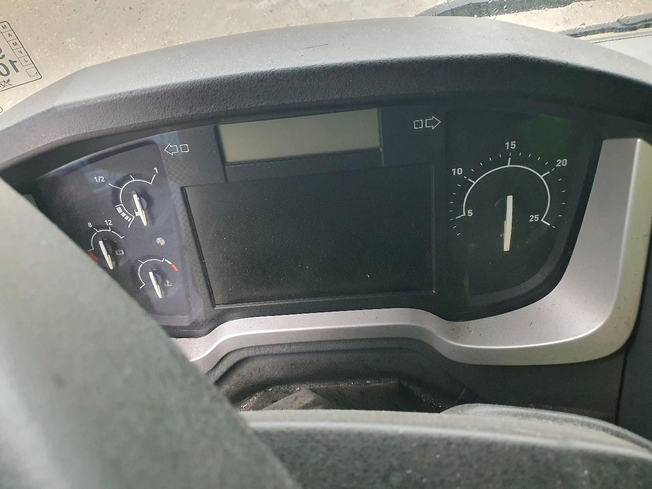 Autocarro scarrabile RENAULT C 480 P6X2 AMPIROLL