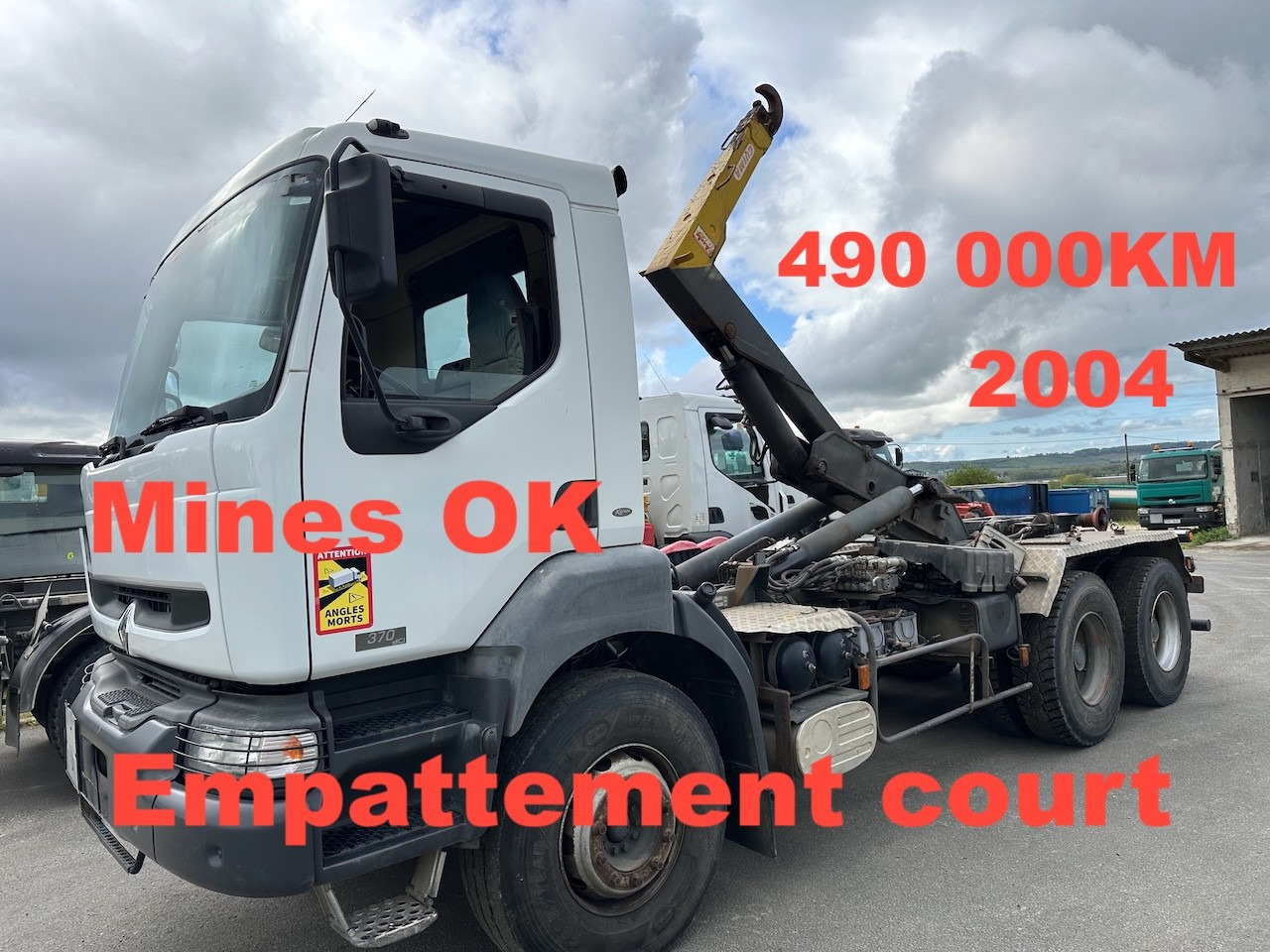 Autocarro scarrabile RENAULT KERAX 370 DCI