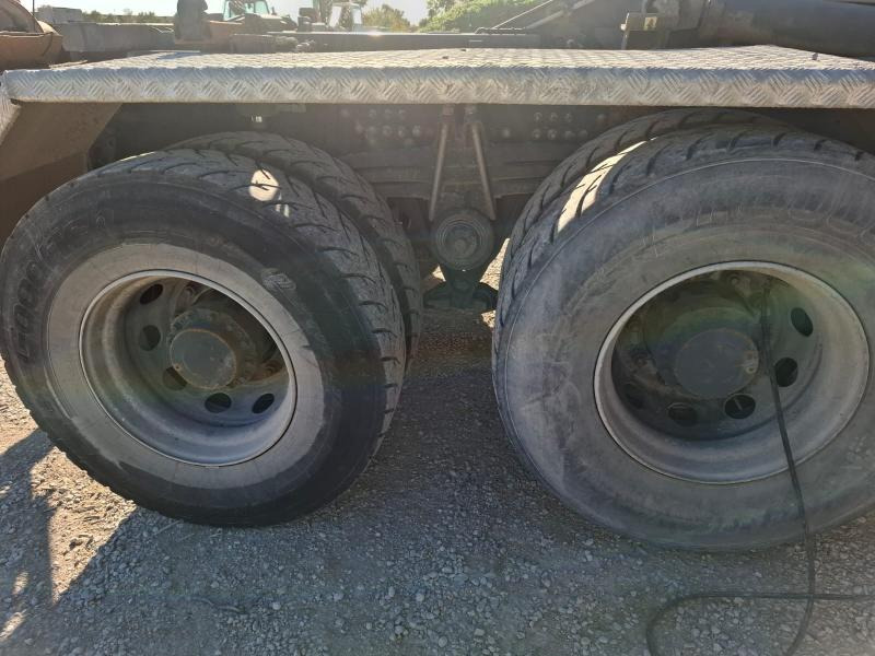 Autocarro scarrabile Renault 370 DXI