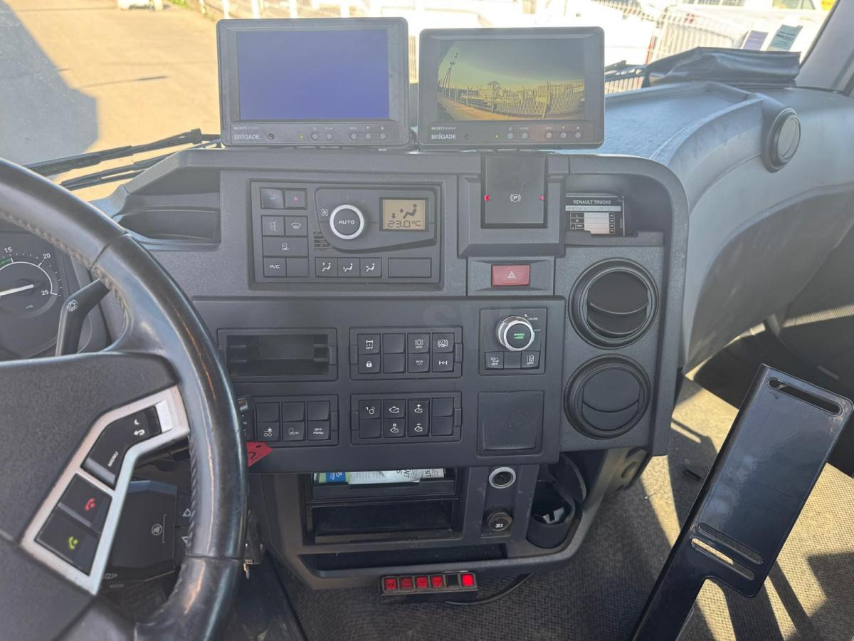 Autocarro scarrabile Renault Gamme C 380