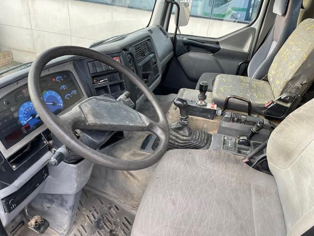 Autocarro scarrabile Renault Kerax 270 DCI