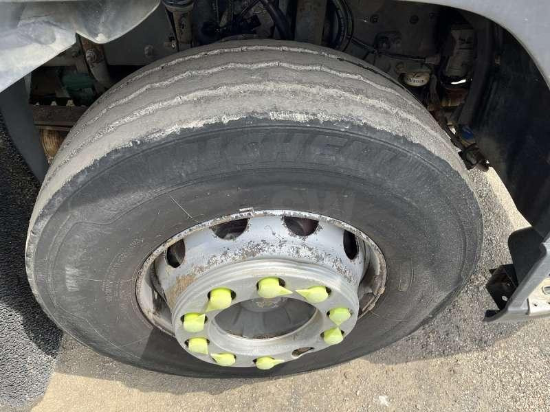 Autocarro scarrabile Volvo FM12 - 340