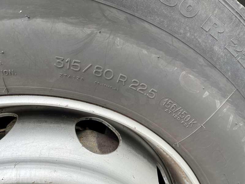 Autocarro scarrabile Volvo FM12 - 340