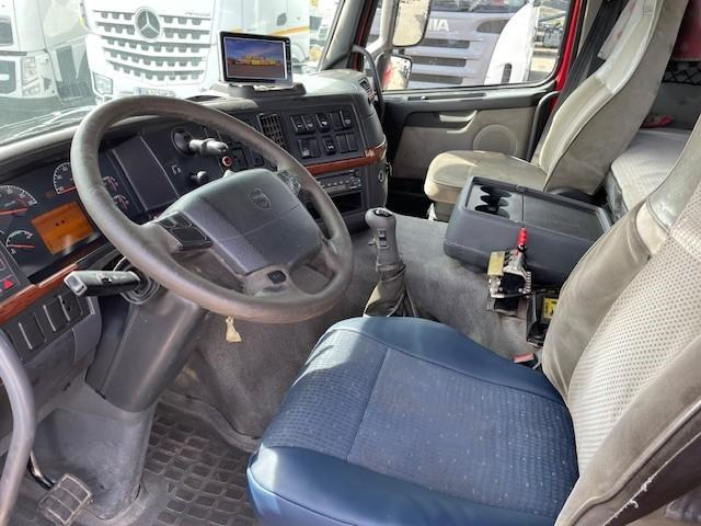 Autocarro scarrabile Volvo FM 380