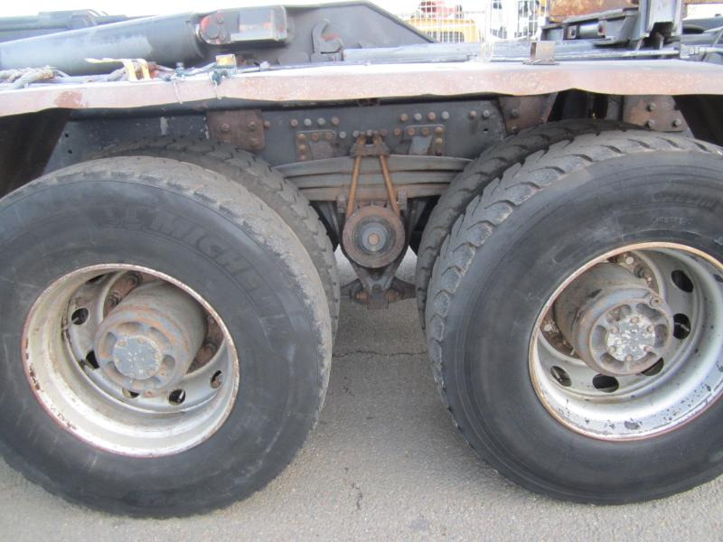 Autocarro scarrabile Volvo FM 400