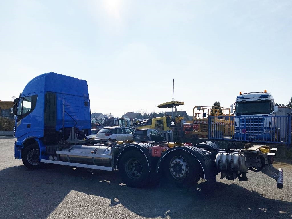 Autocarro telaio Iveco STRALIS 460NP LNG RETARDER