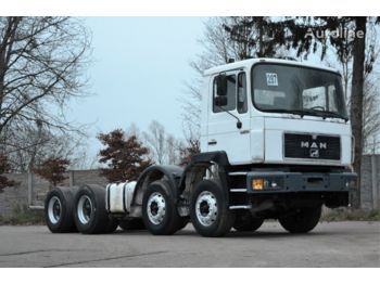Autocarro telaio MAN 32.322