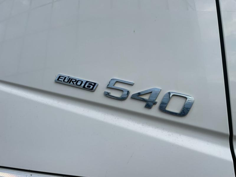 Autocarro telaio Volvo 540