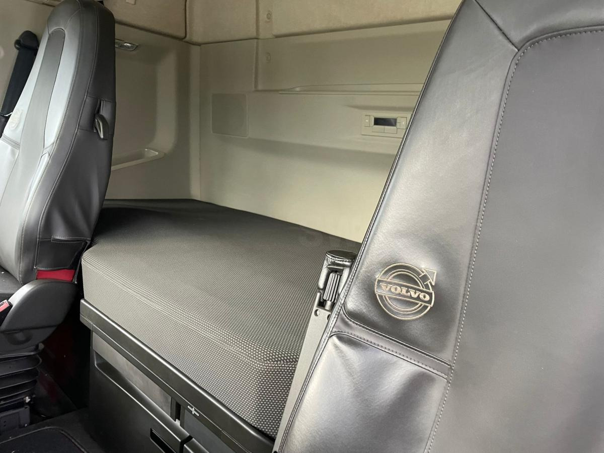 Autocarro telaio Volvo 540