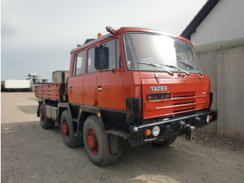Tatra 815 - Autocarro trasporto automezzi