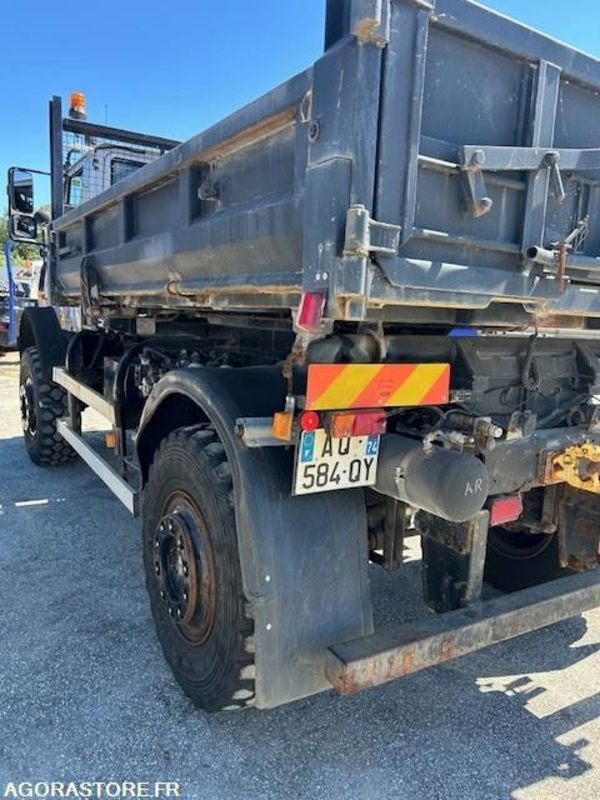 Camion CAMION 4X4 MERCEDES UNIMOG U5000 2009 62289 KM 4667 HEURES